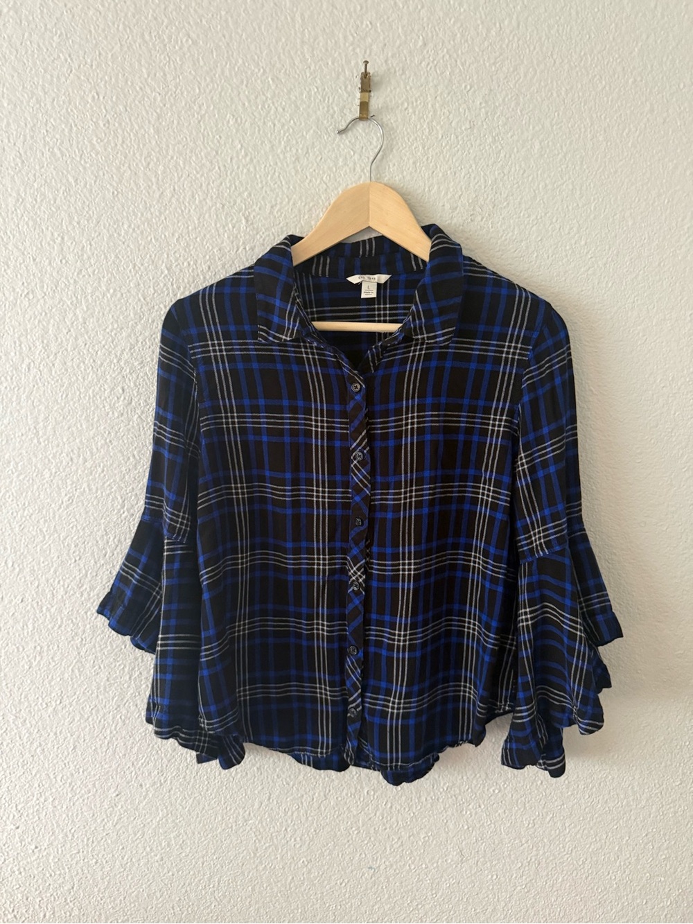 Plaid Flannel Shirt with Bell half sleeves black, white, & blue size Large